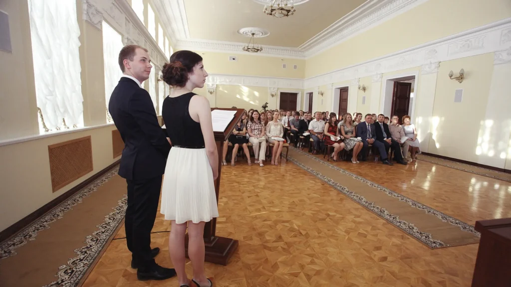 Da Teoria à Prática: o que esperar de uma faculdade de administração