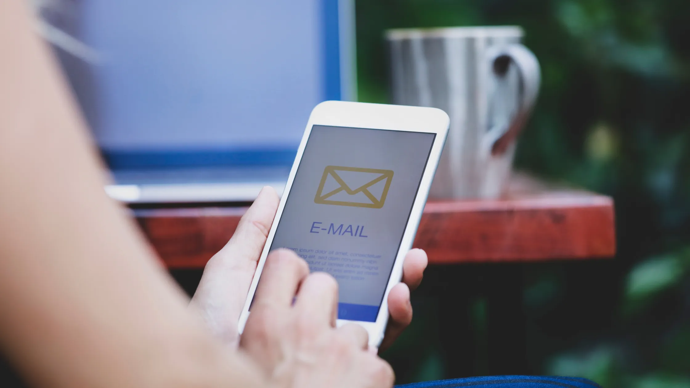 O que escrever no e-mail ao enviar o currículo para uma vaga