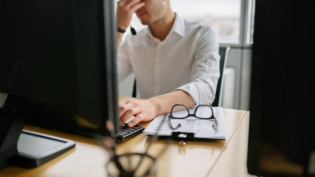 identificar vagas que exigem perfil multitarefa 