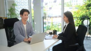 Como responder perguntas difíceis em entrevistas de emprego